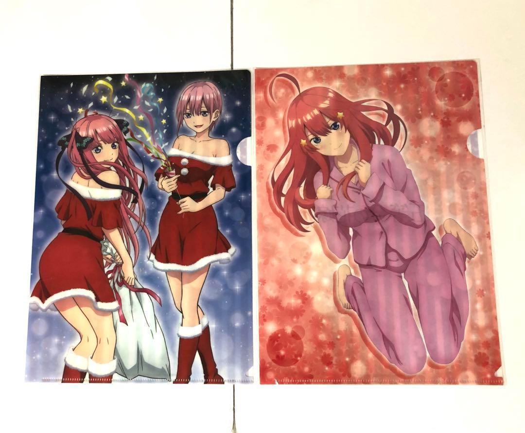 【新品　匿名配送】五等分の花嫁　Ａ4クリアファイル　２枚セット　クリスマス　サンタコスプレ　かわいい_画像1