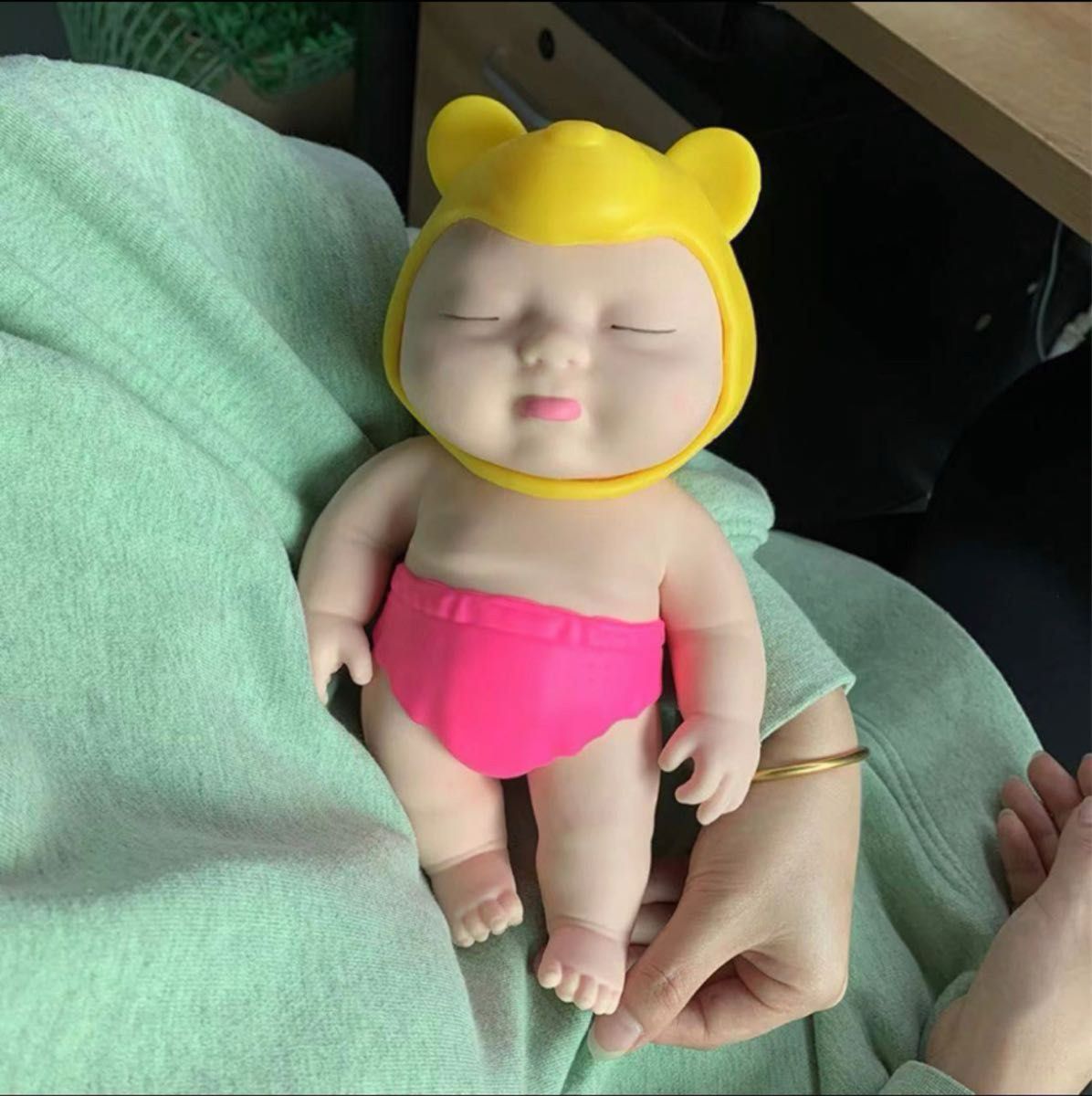 アグリーベイビーズ BIG 大人気 赤ちゃん 可愛い スクイーズ  ベビー  子供 おもちゃ　人形　