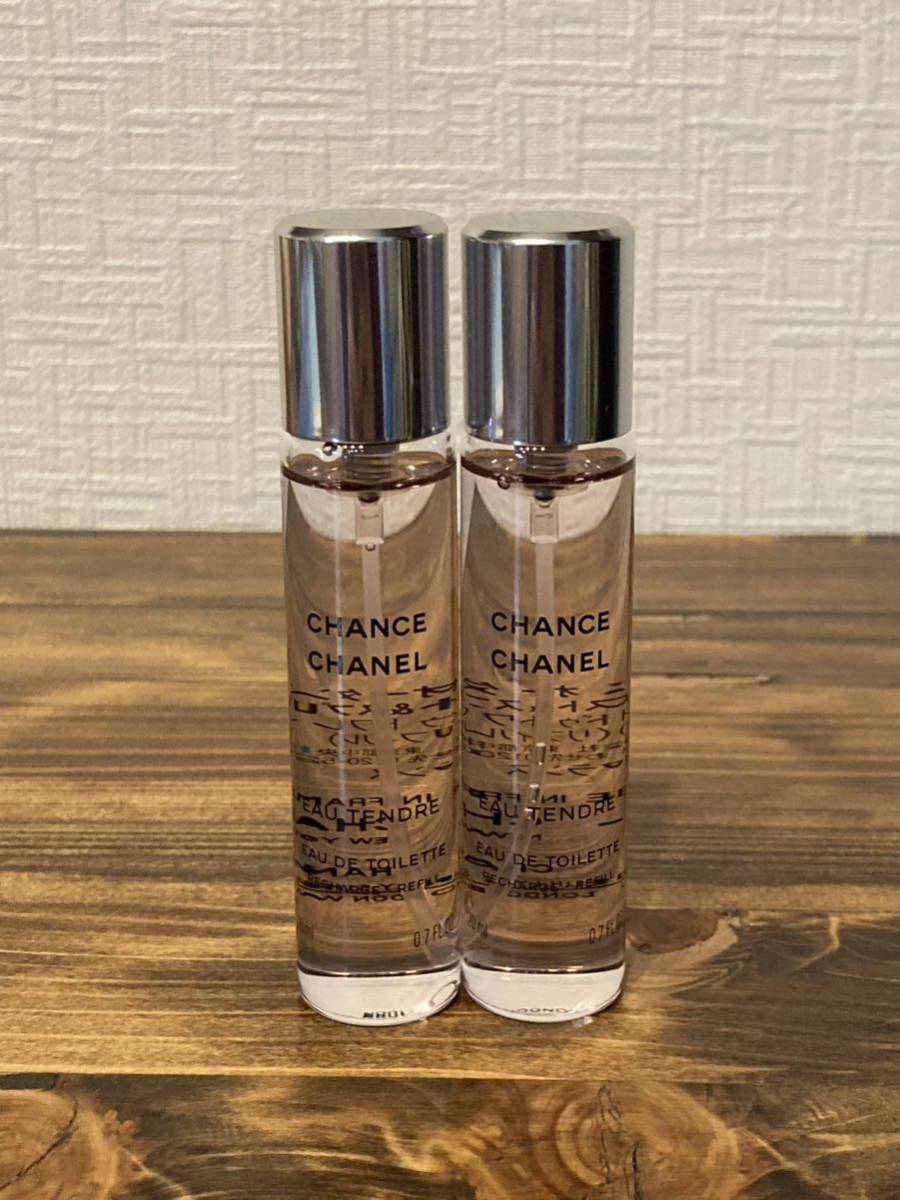 I3K222◆新古品◆ シャネル CHANEL チャンス オー タンドゥル ツイスト&スプレイ オードゥ トワレット EDT 香水 20ml×2本 レフィル_画像1