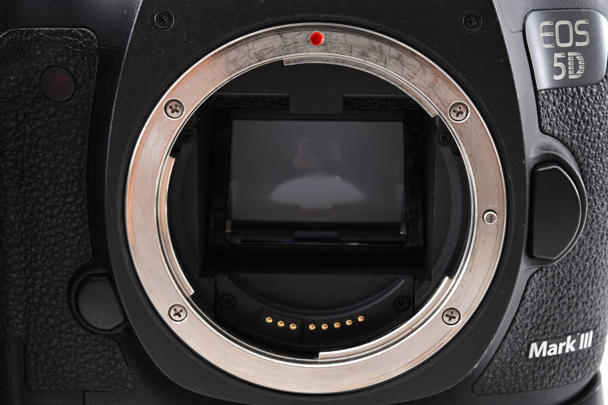 【並品】キヤノン Canon EOS 5D Mark III ボディ バッテリーグリップ_画像4