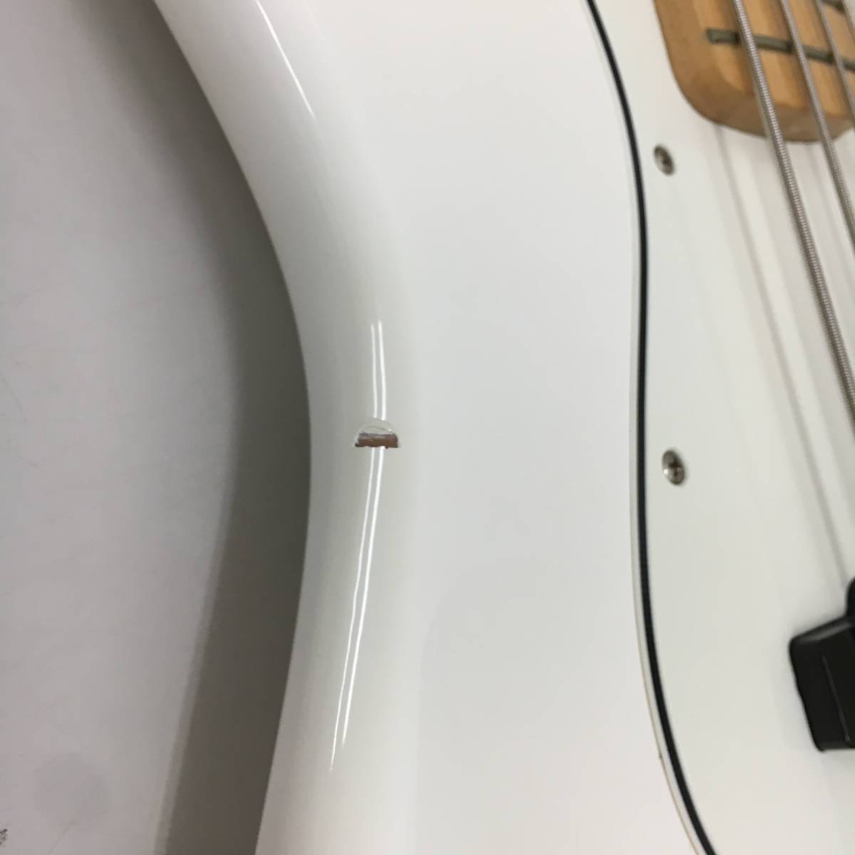 フェンダー Fender Player Jazz Bass PF Polar White エレキベース 中古現状販売品※ソフトケース付き_打痕あります