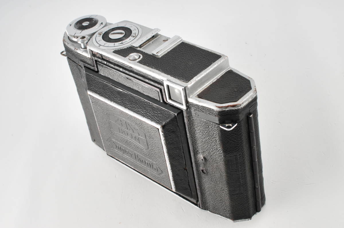 現状品　ZEISS IKON Super Ikonta 530/16 Carl Zeiss Jena Tessar 8cm F2.8 レンジファインダー 中判 フィルムカメラ　J037_画像3