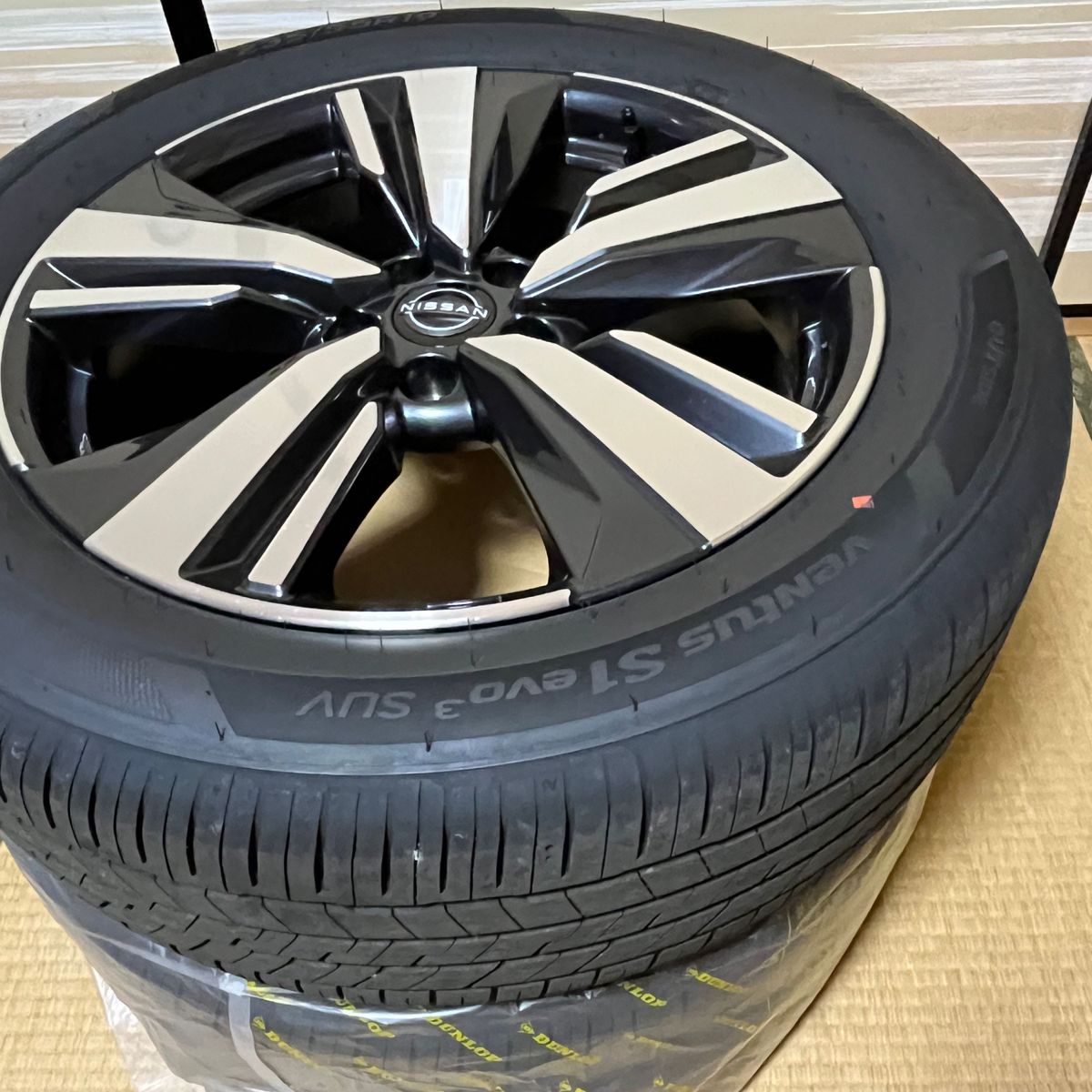 エクストレイルT33 Ge-4orce 純正タイヤホイール4本セット エクストレイルT33 Ge-4orce 純正タイヤホイール4本セット