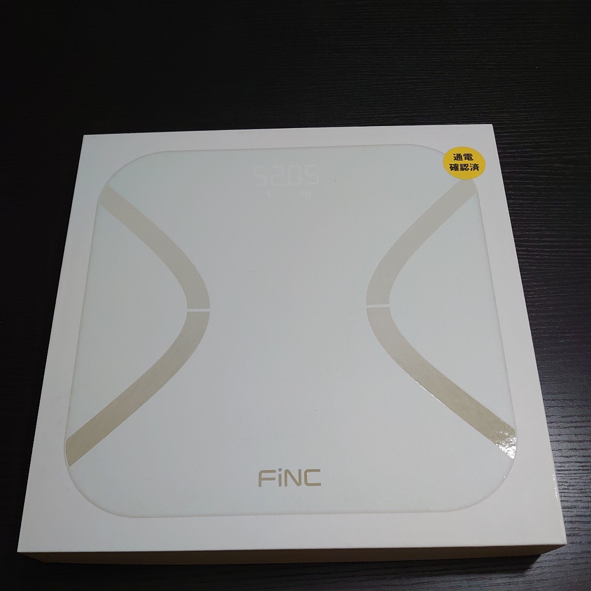 【未使用に近い】FiNC SmartScale (スマホ連動 体組成計 自動記録 Bluetooth)【薄型 高性能体重計 体重/BMI/内臓脂肪 no.1798_画像1