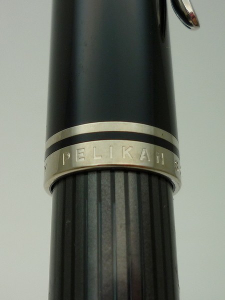 1000円スタート 万年筆 PELIKAN ペリカン スーベレーン ブラックストライプ 黒縞 ペン先18C-750 F 刻印有 筆記用具 文房具 11 I703_画像8