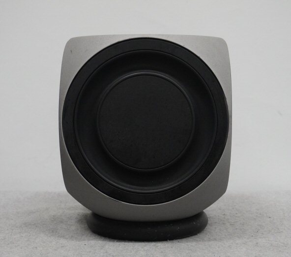 ジャンク>BANG&OLUFSEN B&O サブウーファー BeoLab 2 ジャンク>BANG&OLUFSEN B&O サブウーファー BeoLab 2