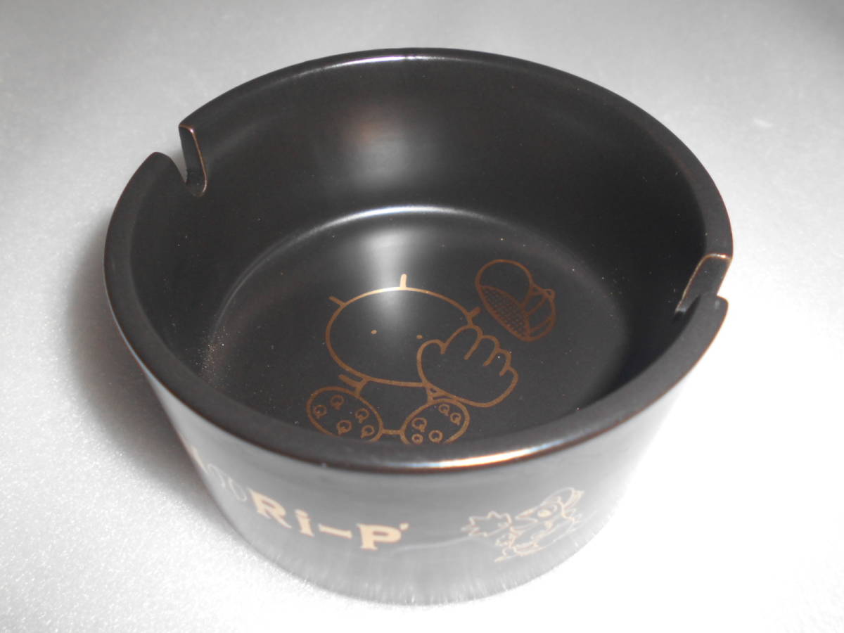  paste pi- ashtray 1 piece outer box none Sakai Noriko sun music 