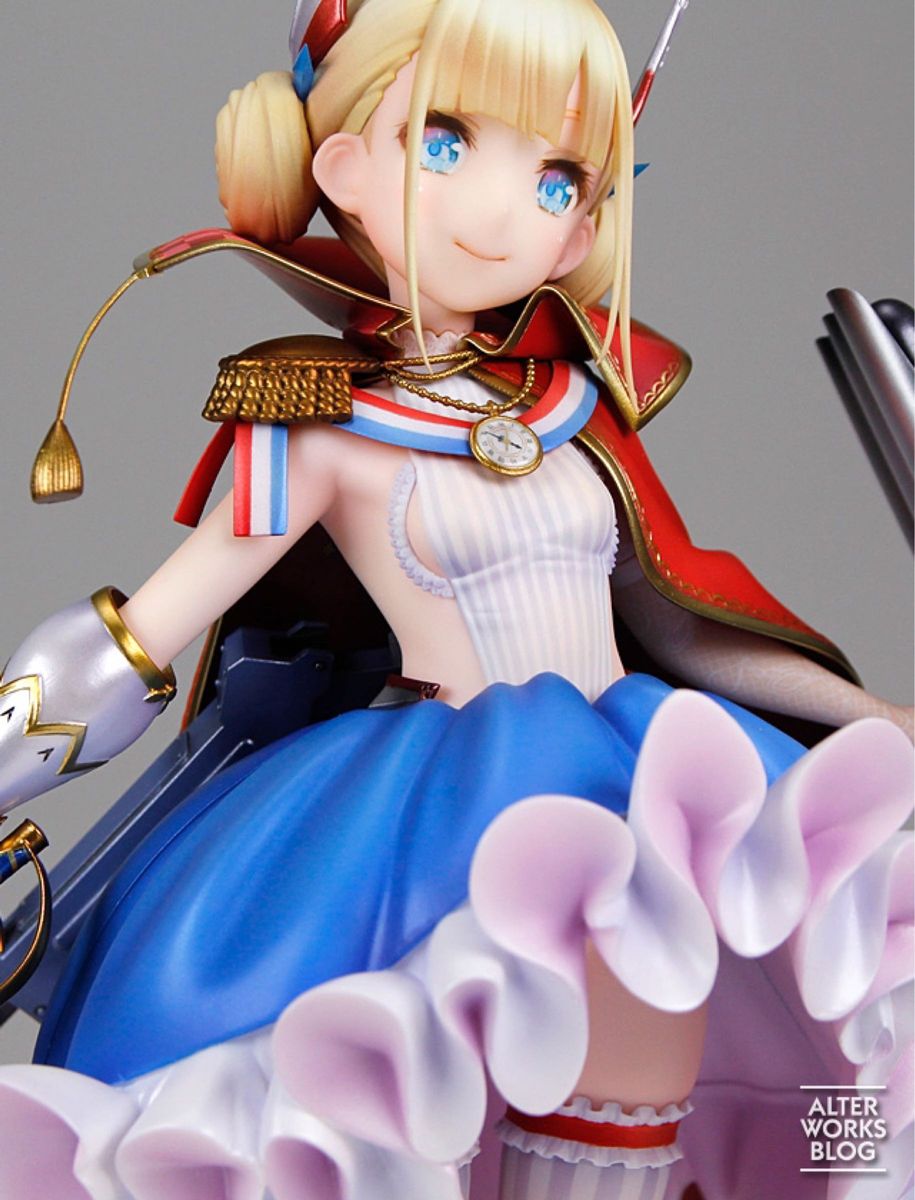 アルター アズールレーン ル・トリオンファン 1/7 完成品　フィギュア