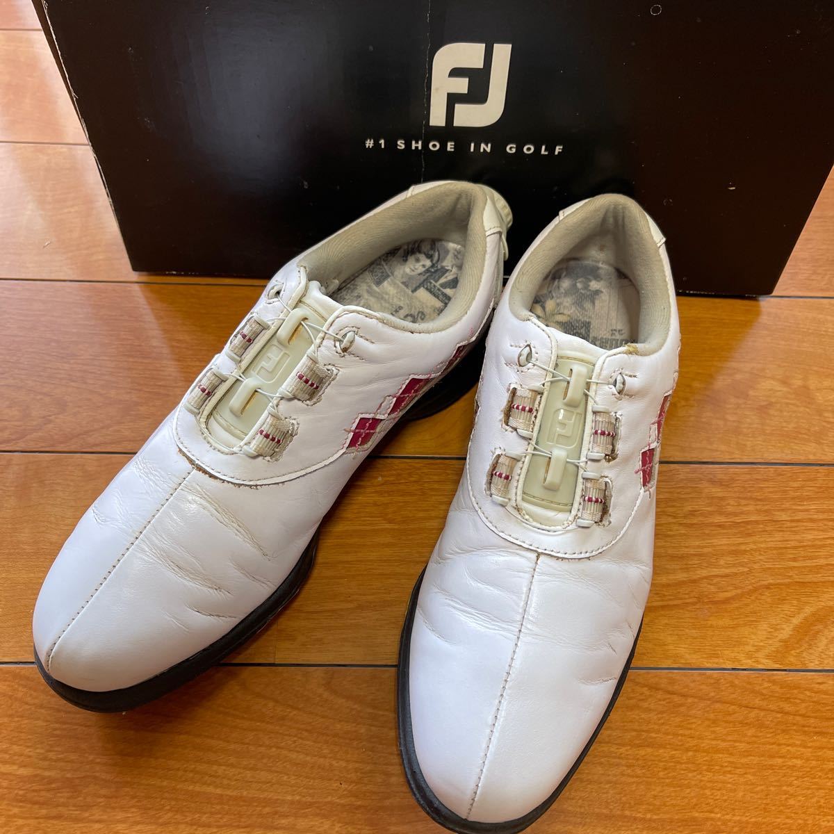  бесплатная доставка FootJoy GOLF foot Joy WOMEN шиповки обувь BOA dial искусственная кожа водонепроницаемый ksho человек g белый pinka-ga il рисунок ( сильно сниженная цена 24.5cm) б/у товар 