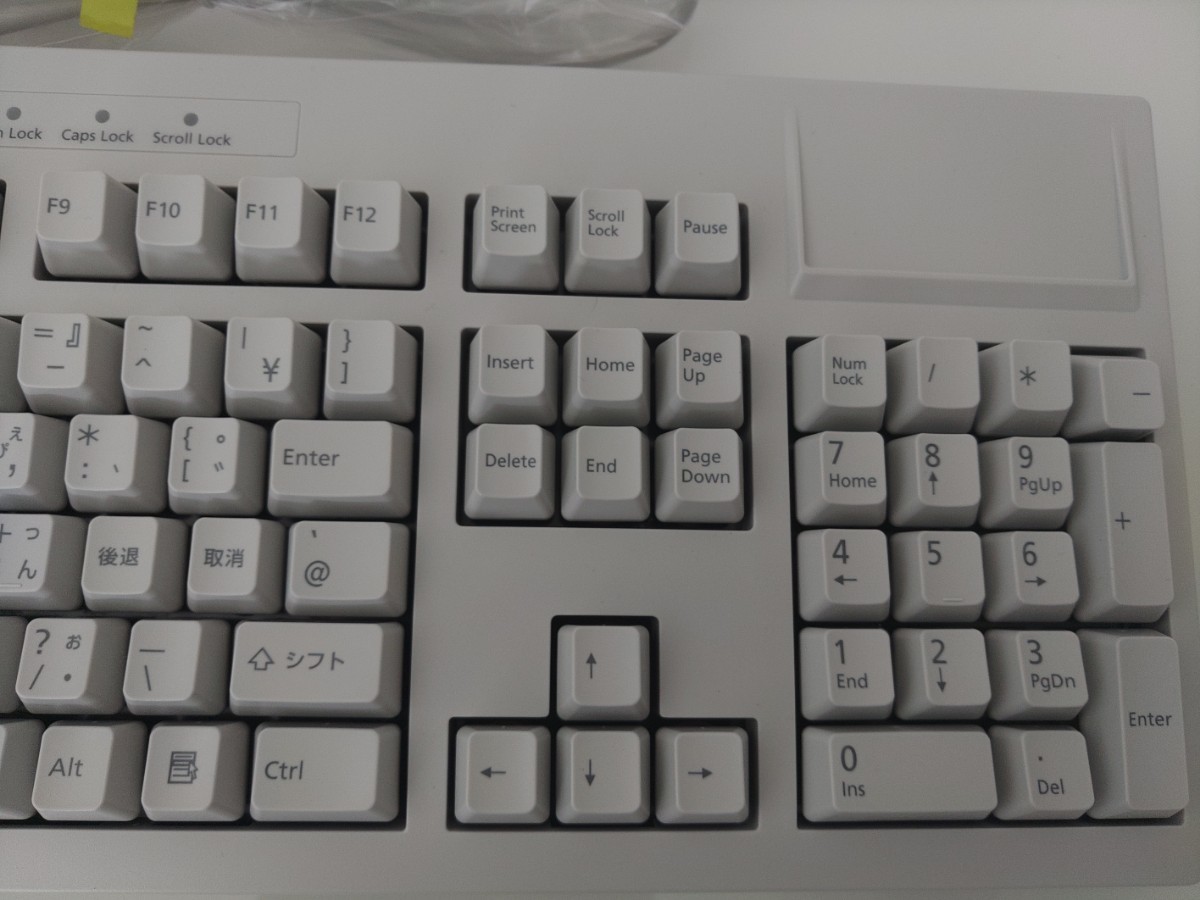 富士通親指シフトキーボード FMV-KB232(USB接続) 新同中古品 富士通親指シフトキーボード FMV-KB232(USB接続) 新同中古品