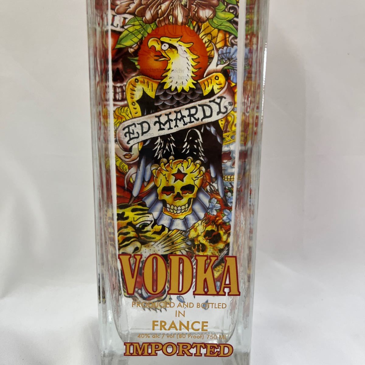 ①【レア】エドバーディー　ウォッカ　750ml ED HARDY vodka_画像2