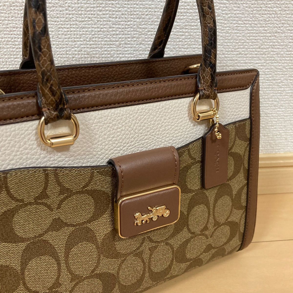 新品未使用品 COACH コーチ ハンドバッグ グレース キャリーオール・シグネチャー キャンバス