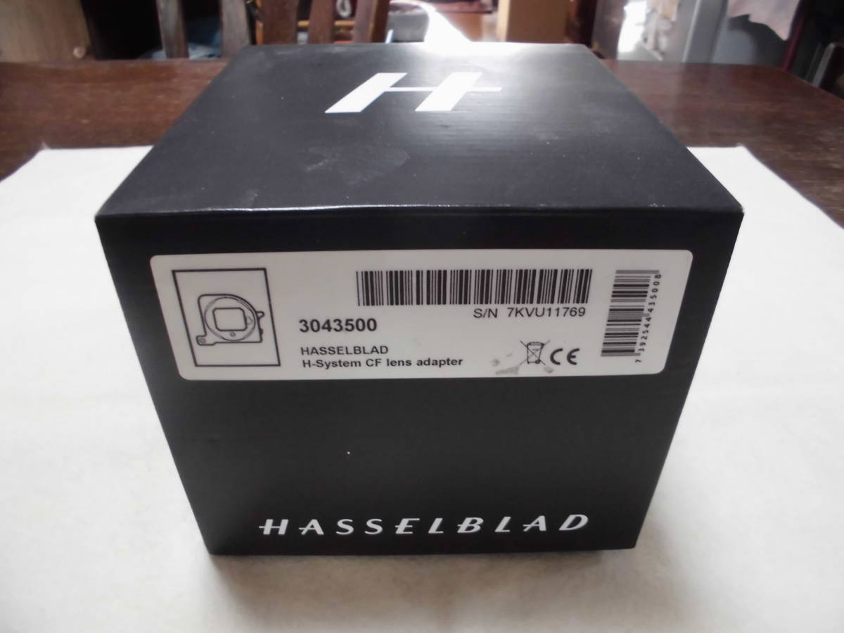 新品　未使用　ハッセルブラッド　HASSELBLAD CF LENS ADAPTER 　V レンズーH システムカメラ　　純正品　元箱取説付