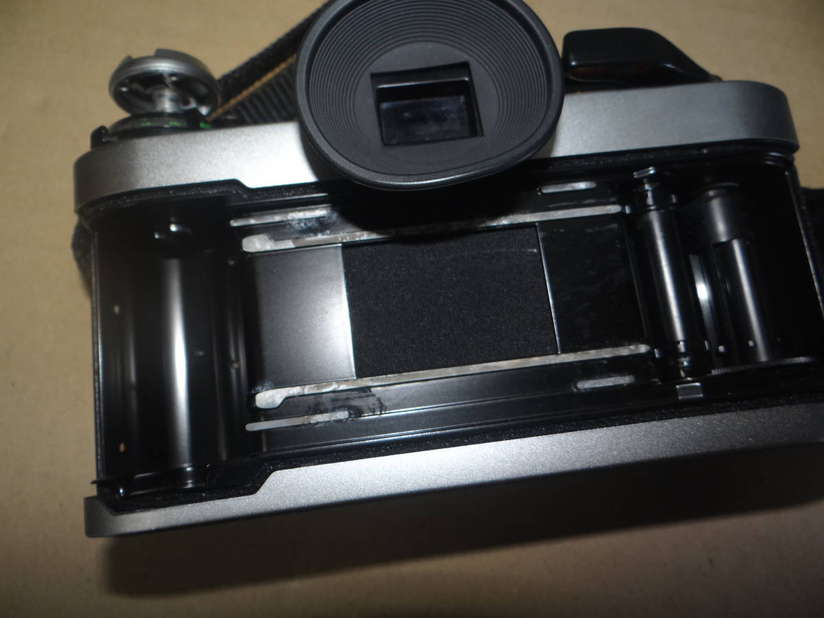 SY1622　フィルムカメラ Canon AE-1 PROGRAM/レンズ SIGMA 1:3.5~4.5 f=28~85mm 未確認 現状/ジャンク品_画像10