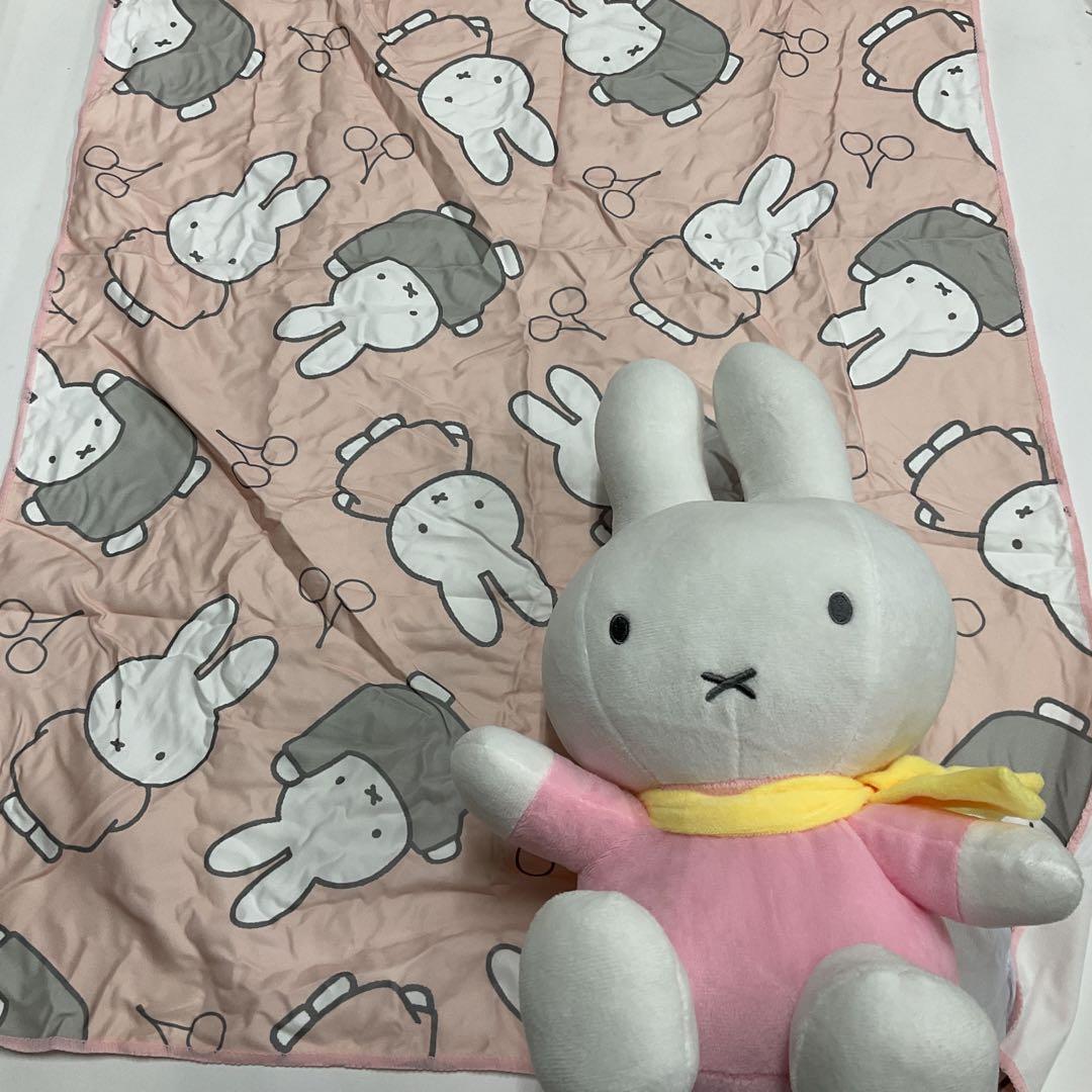 ミッフィーブランケット付きぬいぐるみ　miffy ブランケット　ぬいぐるみ_画像2