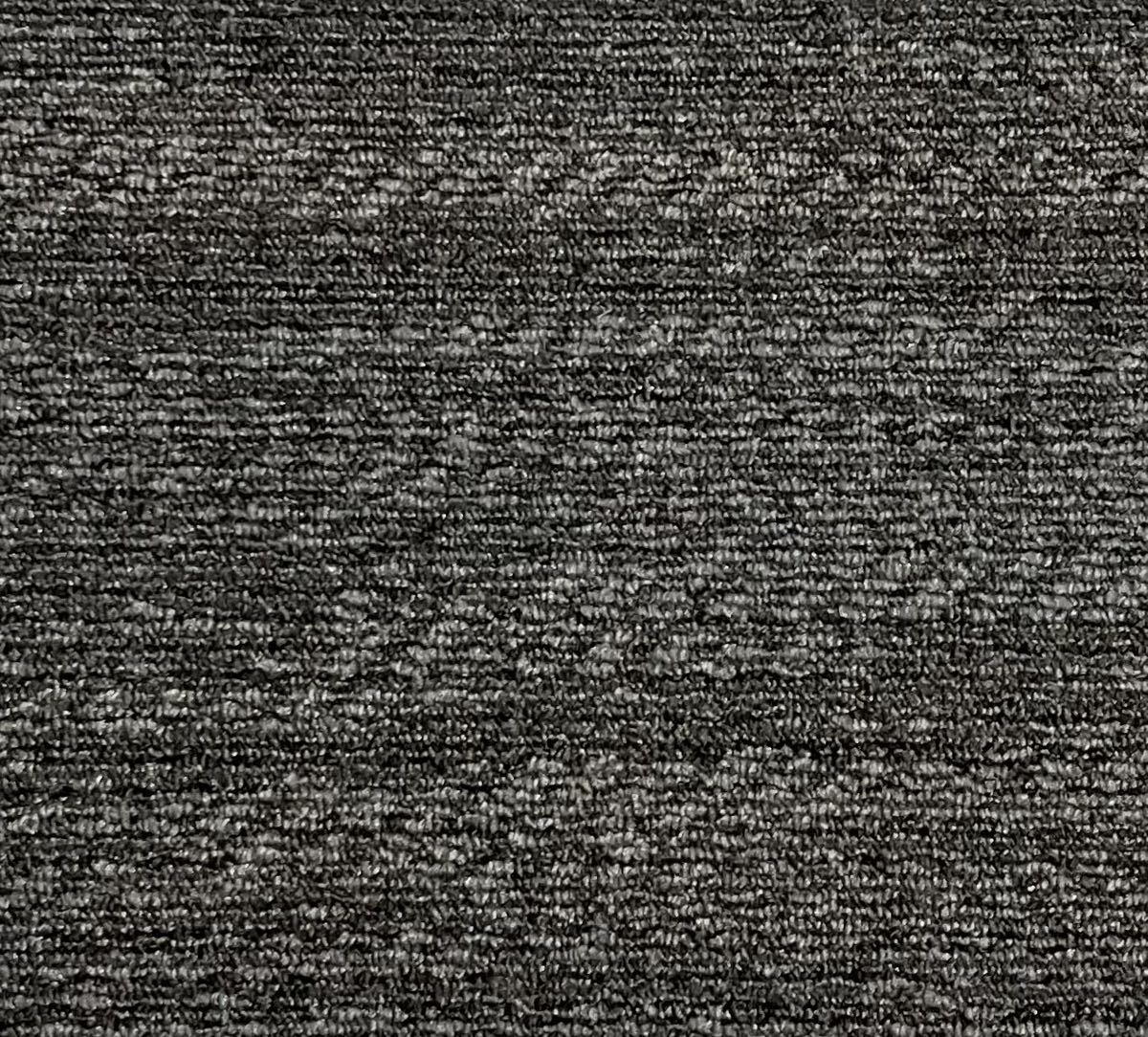 新品.未使用の高級なタイルカーペット　　　　　　　　(日本製) 50×50 126枚　カッコいい織柄　100円スタート！売り切り！maronD11-20_画像4