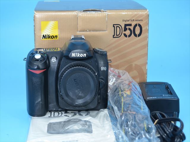 ★ニコン NIKON D50 ブラックボディ (No.2047・・・) シャッター数約５２５０７枚【実動品】◆◆_画像1