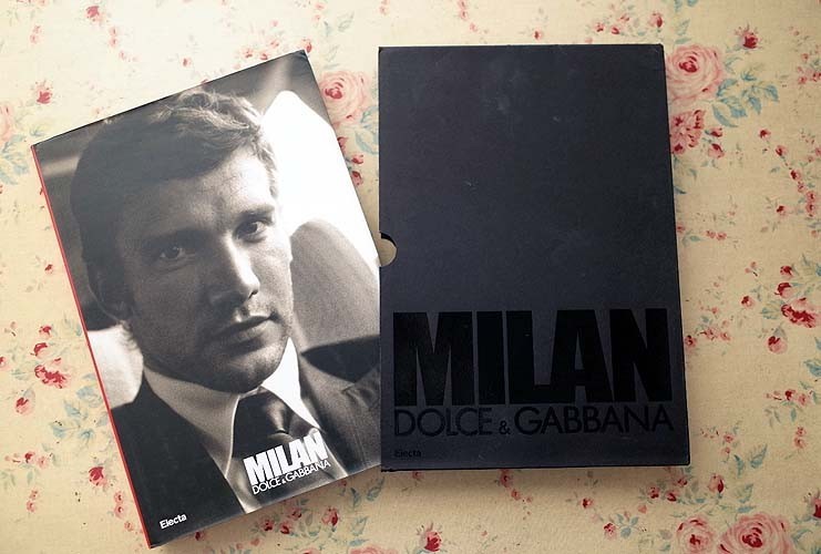 14657/ACミラン 写真集 Milan Dolce & Gabbana 函入 2006年 初版　ドルチェ＆ガッバーナ　マリアーノ・ヴィヴィアンコ_画像1