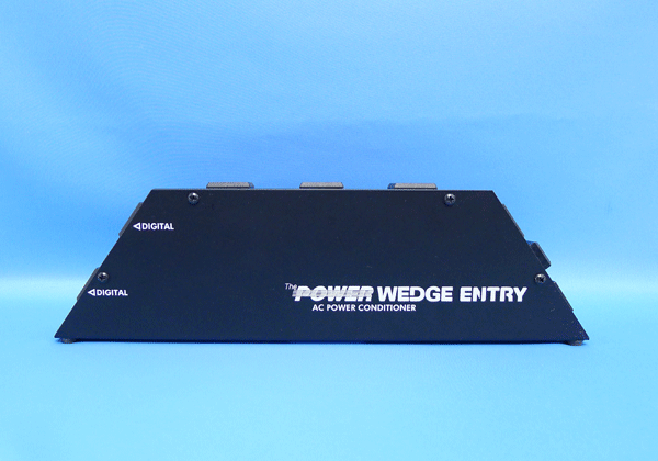 ★API 電源タップ POWER WEDGE ENTRY デジタル２口 アナログ４口_画像1