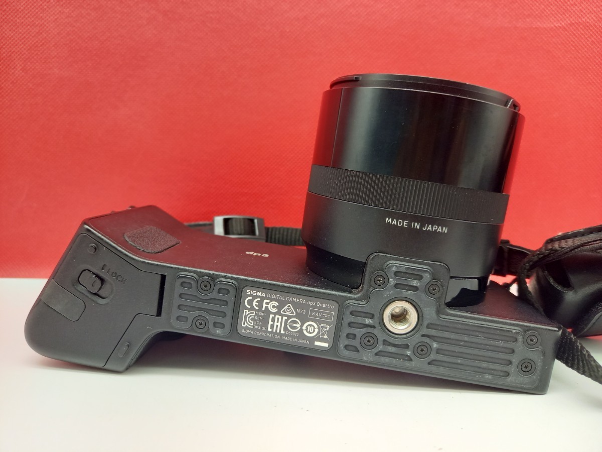 ■ SIGMA dp3 Quattro LENS 50ｍｍ F2.8 MACRO コンパクトデジタルカメラ 動作確認済 シャッターOK バッテリー 充電器 シグマ_画像6