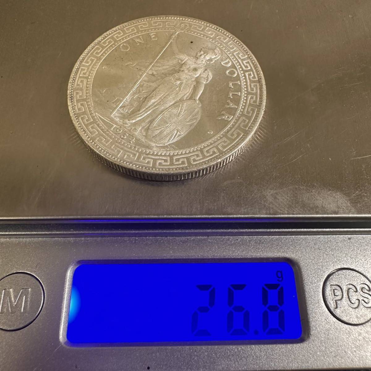 古銭 イギリス　壹圓　一円　1934 香港 大型銀貨　F2 7 大型コイン　1ドル　記念硬貨　海外コイン　一圓 重さ26.8g_画像6