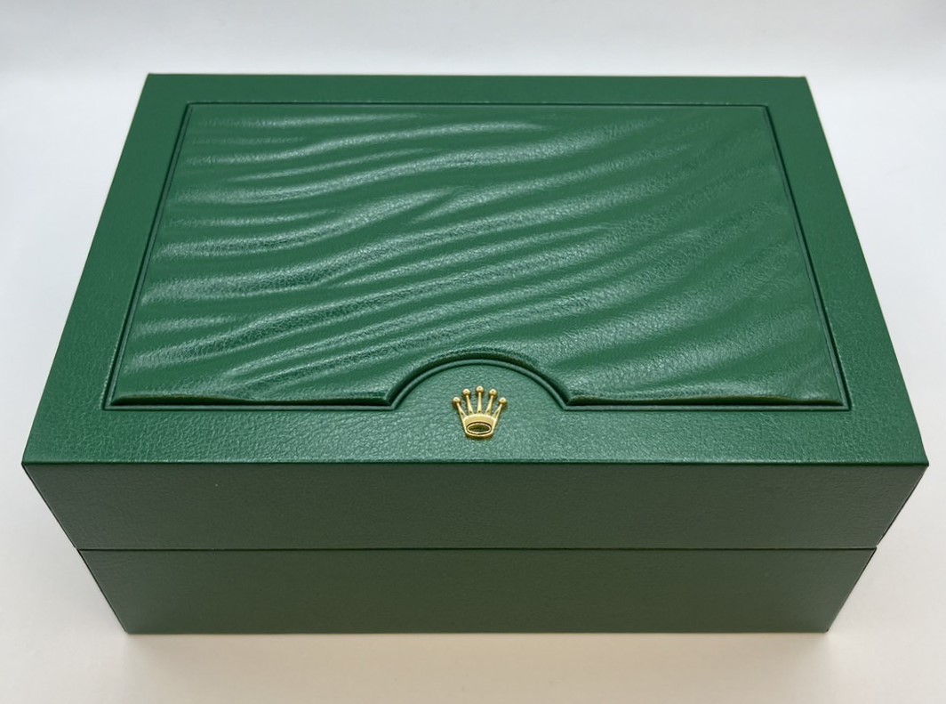 【ロレックス】　◎ROLEX◎　スカイドゥエラー　326934　326933　M　時計　空箱　ベージュ　冊子　タグ　カードケース　付属品　箱　V18_画像5