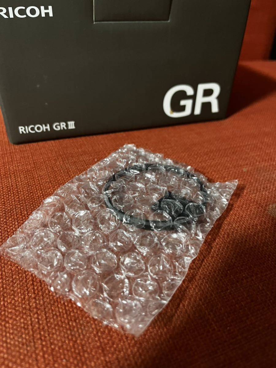 RICOH GR III 【初回限定ブルーリング・外付ファインンダー付属】　フィルムGRストラップ_画像5