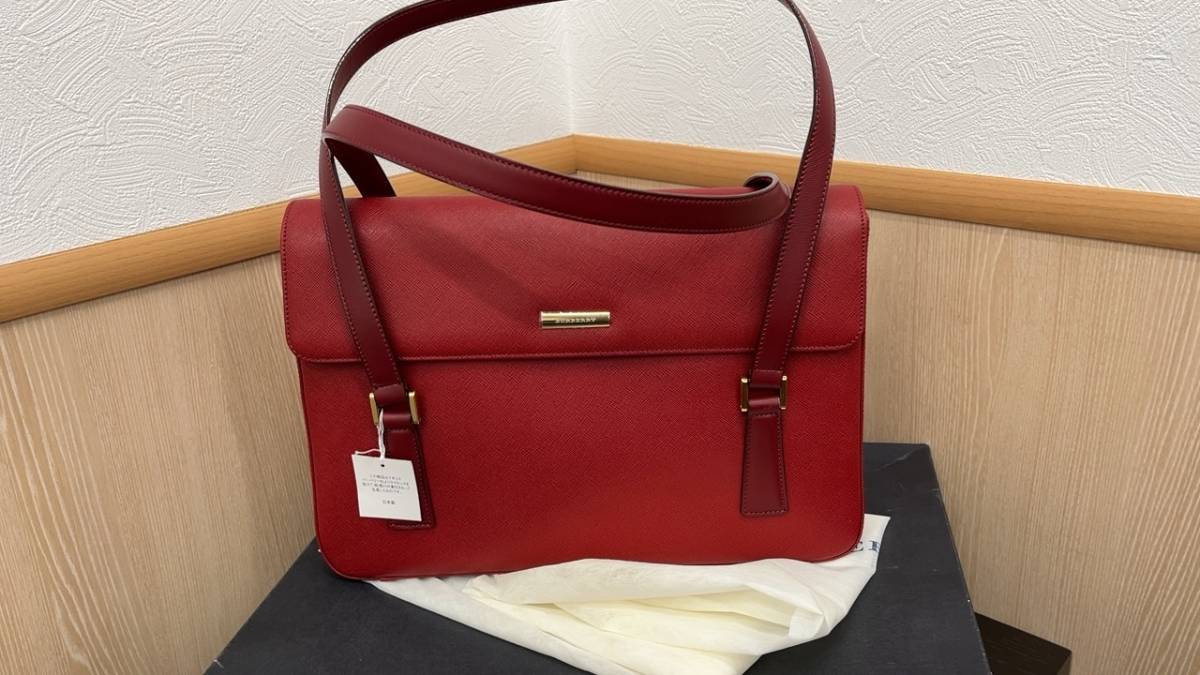 3736 BURBERRY バーバリー レザートート 裏地チェック 赤系　未使用　箱、タグ付き_画像1