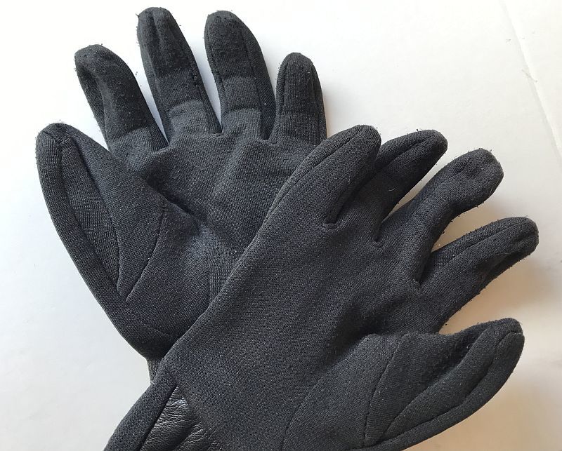 ARC'TERYX アークテリクス Rivet Glove リベット グローブ 手袋 黒 ブラック_毛羽立ちがあります。
