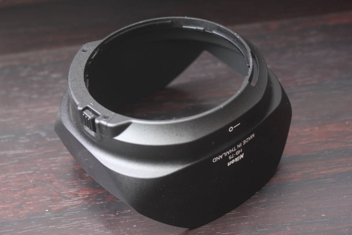 Nikon レンズフード HB-75 AF-S DX 16-80 f2.8-4E ED VR用　ニコン　中古_画像5