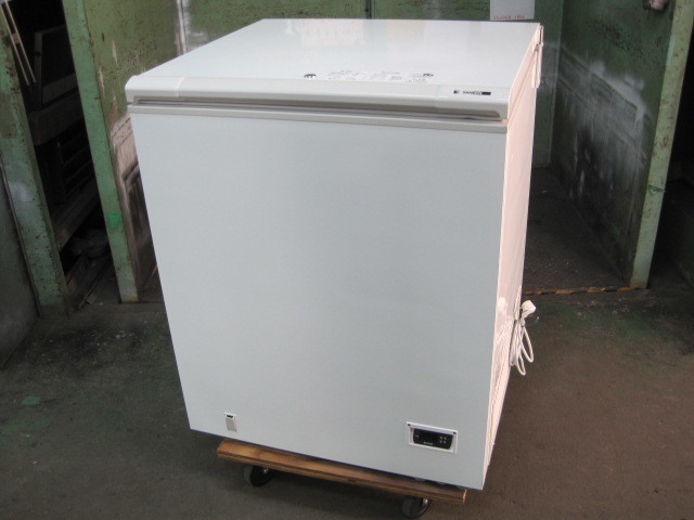2022年製 保証付【サンデン】【業務用】【中古】 冷凍ストッカー SH-220XD* 単相100V W746xD662xH893mm