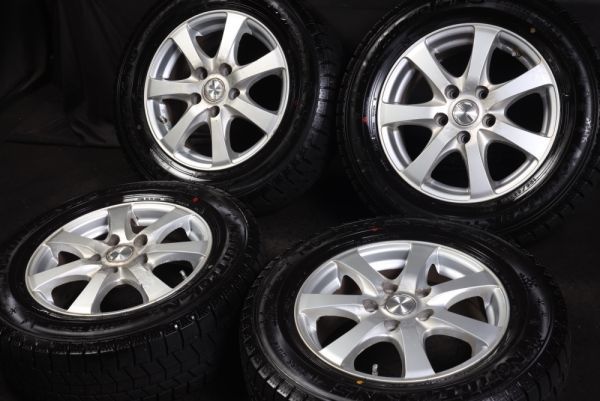 ★新品同様 195/65R15 国産オートバックス スタッドレス 2022年製 アイシスエスクァイアノアヴォクシーセレナステップワゴンエディックス等_画像1