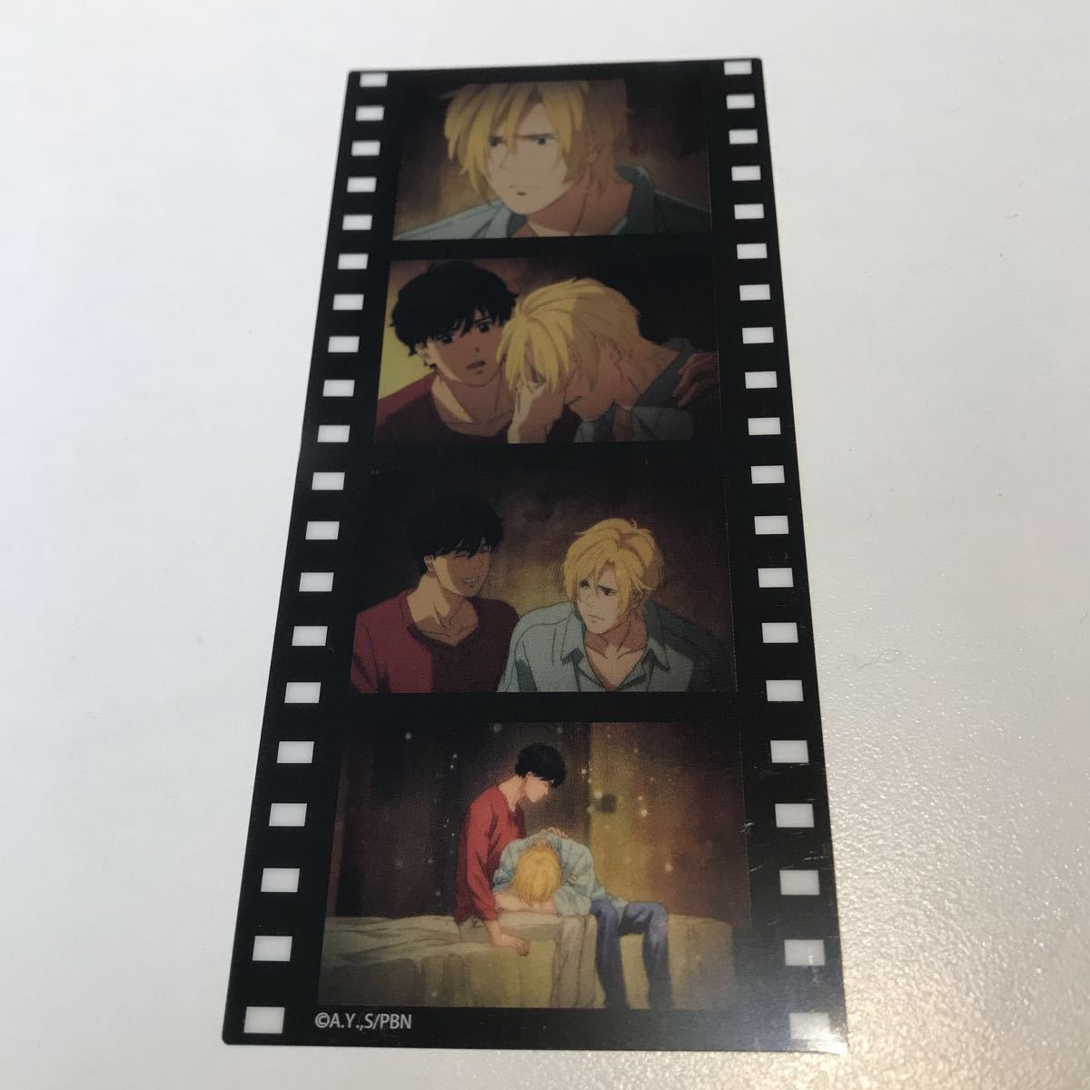 バナナフィッシュ カフェ 平日限定特典 フィルム風ブックマーカー 11話 アッシュ 英二 BANANA FISH カフェ & バー 新宿 BOX 来場特典 ☆_画像1