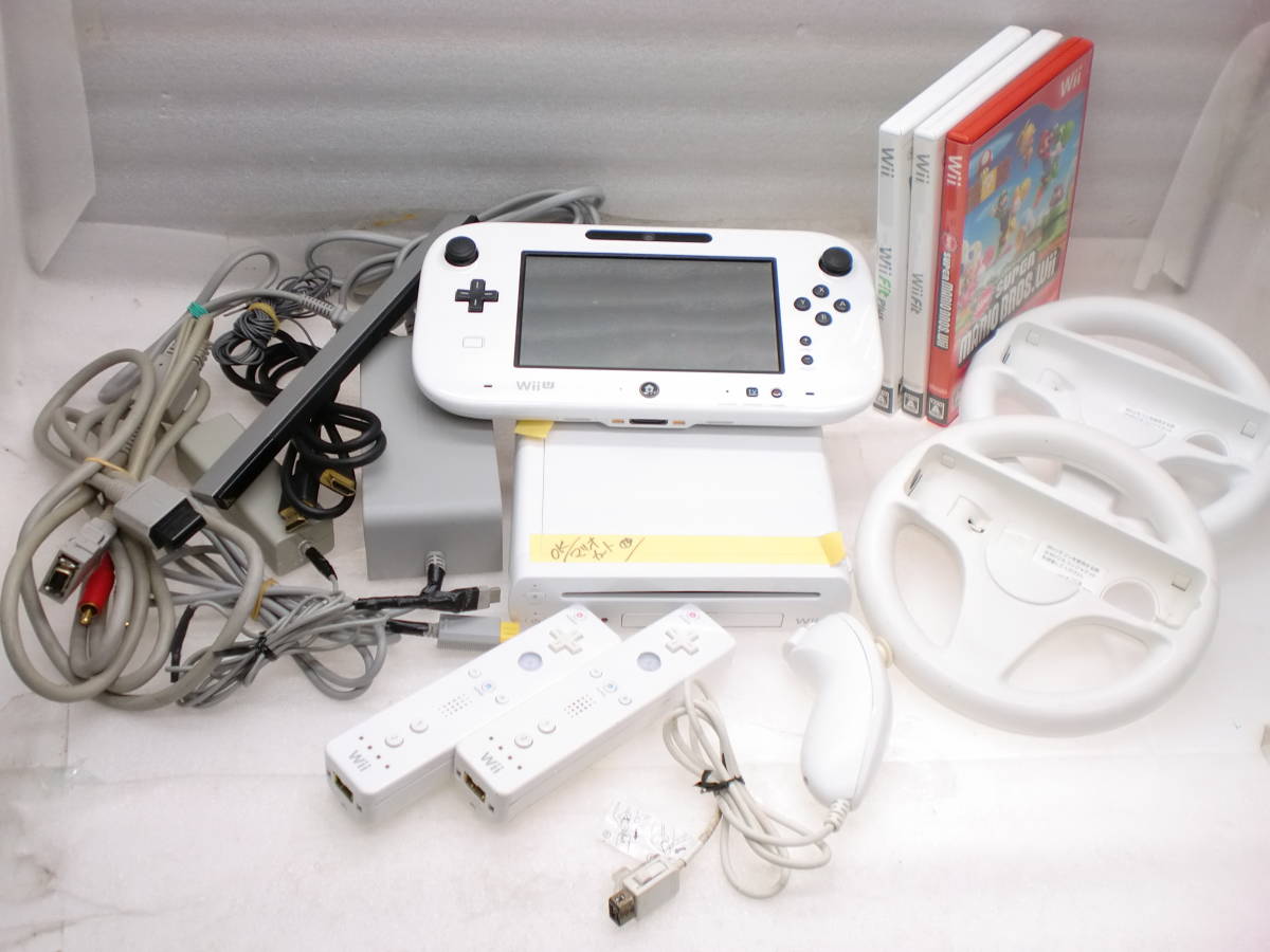 2311012 WiiU body (32GB) built-in Mario Cart 8 Wii soft possible to play present condition goods 