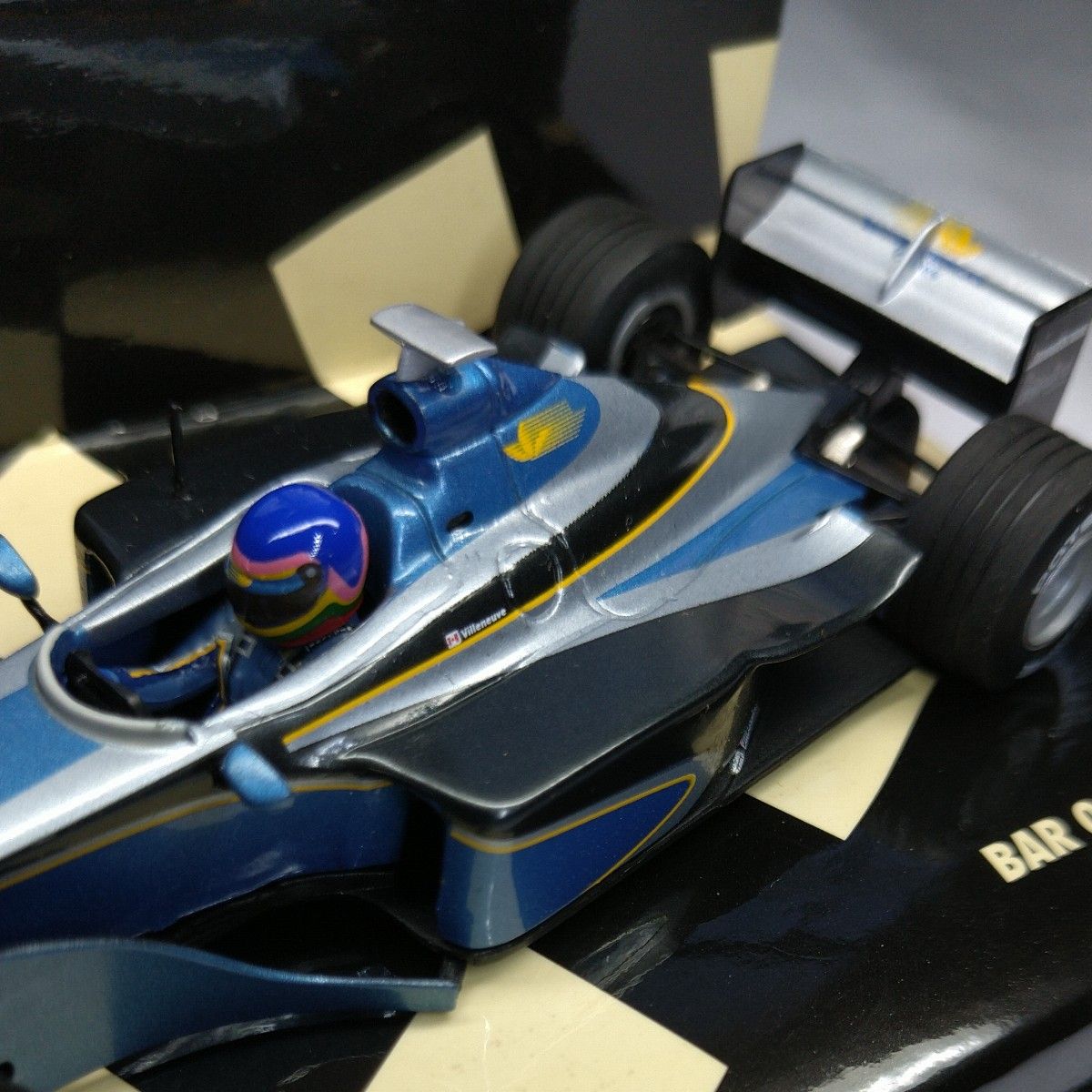 ミニカー 1/43 ミニチャンプス BAR 01 SUPERTEC J.VILLENEUVE TEST CAR 1999