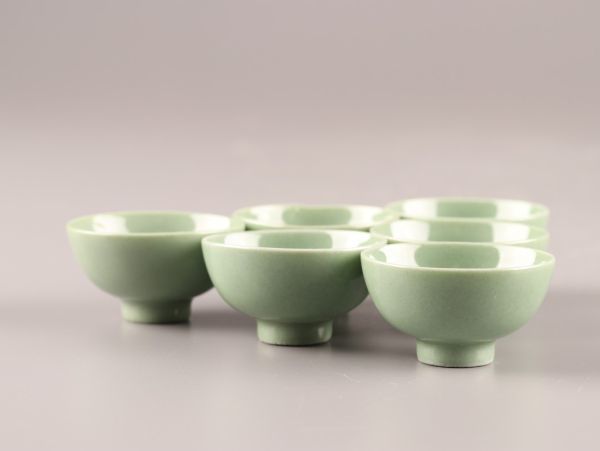 中国古玩 唐物 煎茶道具 青磁 煎茶碗 六客 時代物 極上品 初だし品 C0717_画像2