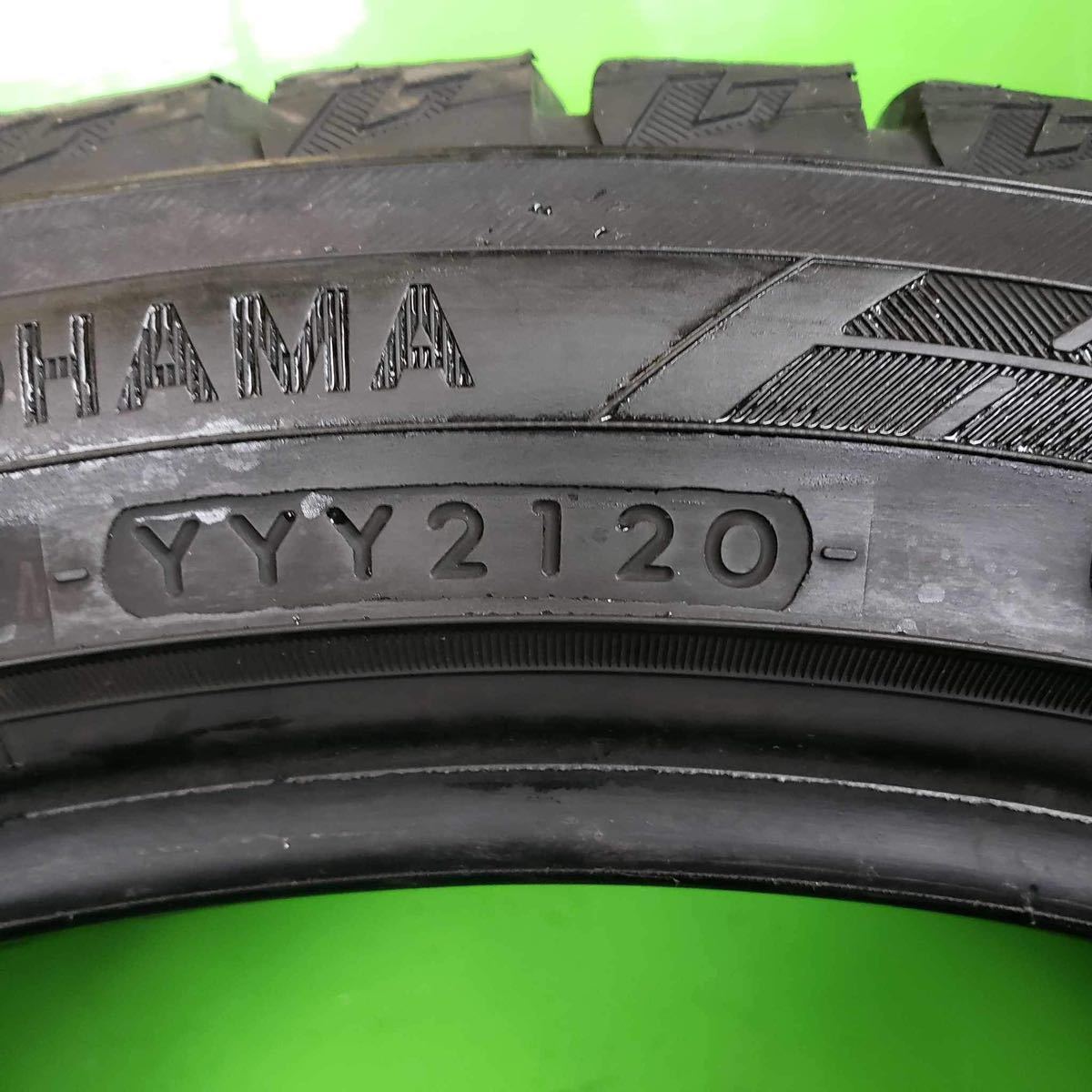 【7117】245/40R19 4本セット冬タイヤバリ山YOKOHAMA ICE GUARD IG60【2020年】_画像3