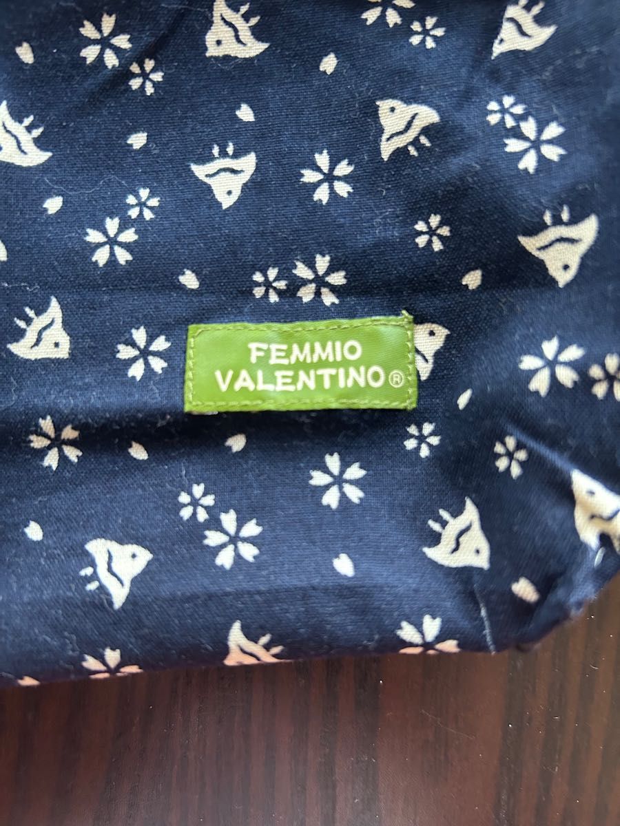 FEMMIO VALENTINO巾着　未使用