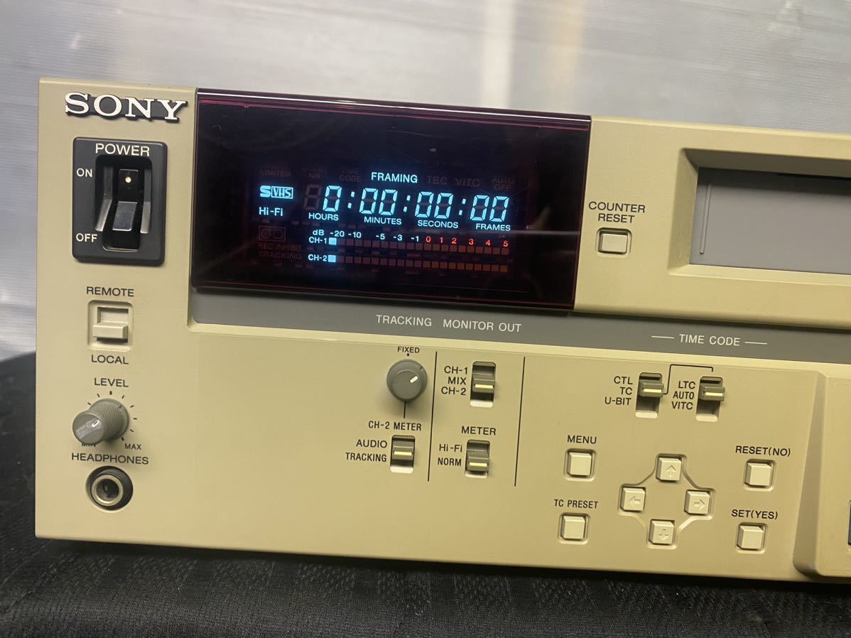 SONY SVP-5600 ビデオカセットプレーヤー　_画像3
