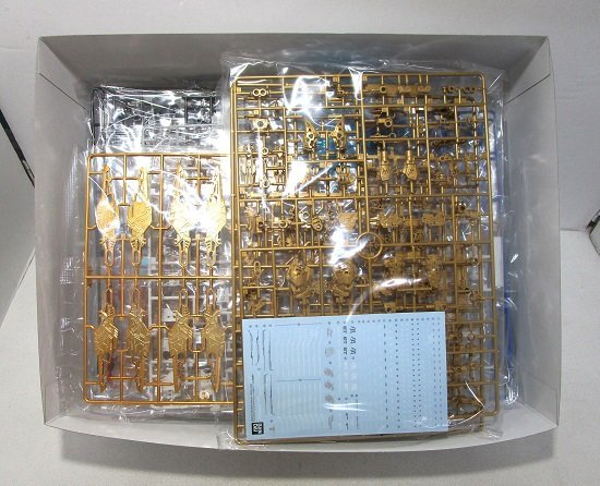 □【未組立】MGEX 1/100 ZGMF-X20A ストライクフリーダムガンダム 機動