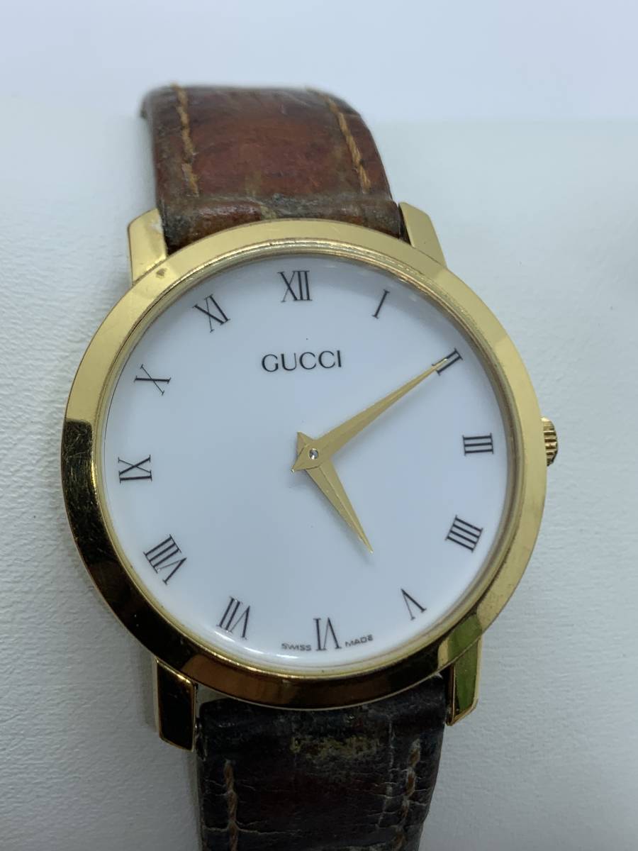 ★GUCCI グッチ 2200M クォーツ メンズ 腕時計 白系文字盤 ジャンク_画像2