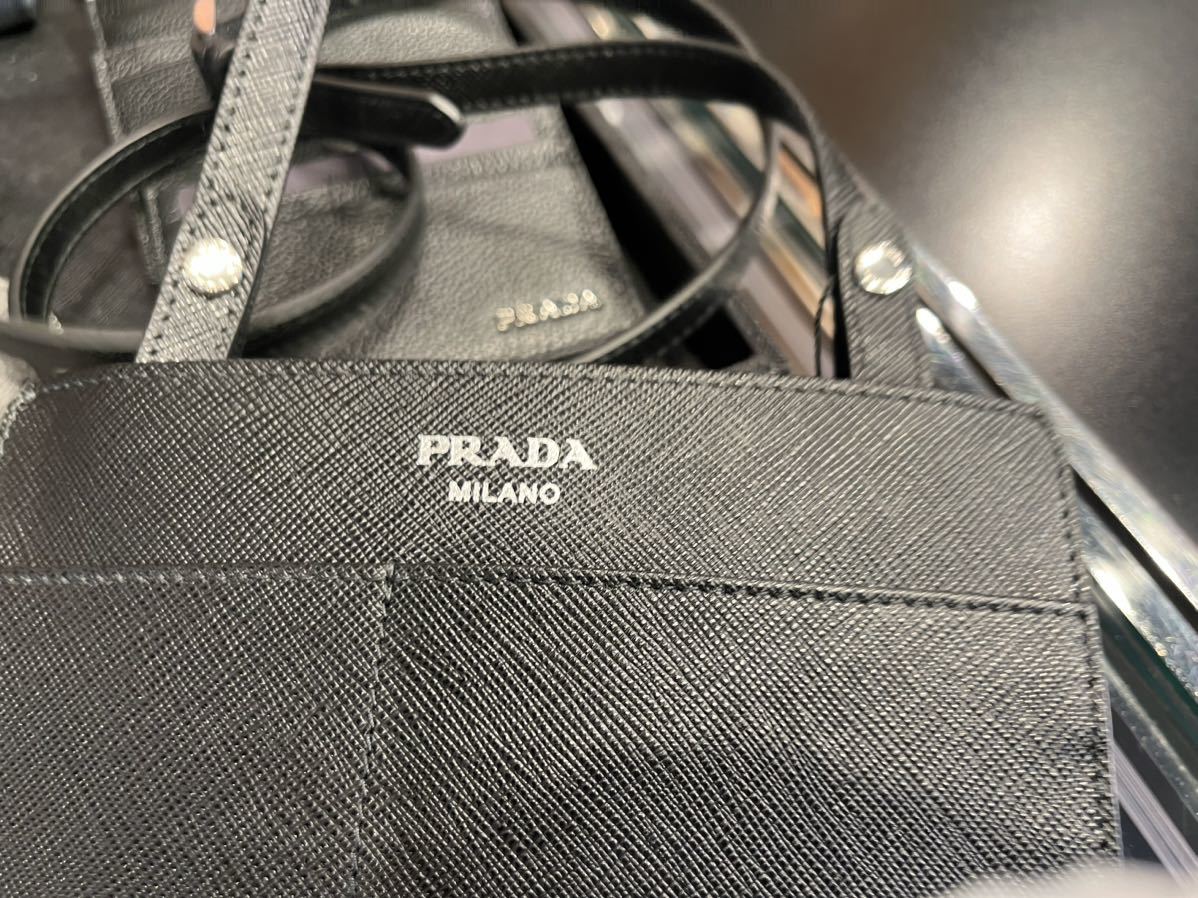  Prada *iPhone bag * Mini bag * smartphone case * smartphone bag * diagonal .. possible 