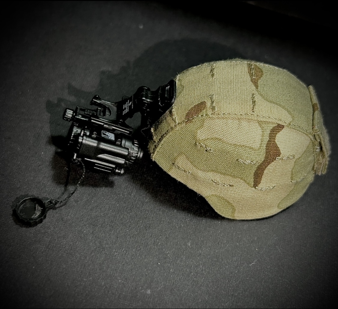 【売り切り】DAMTOYS製 模型 1/6 スケール 男性 フィギュア用 装備 部品 AN/PVS-14 暗視 ナイトビジョン 単眼 ヘルメット (未使用_画像3
