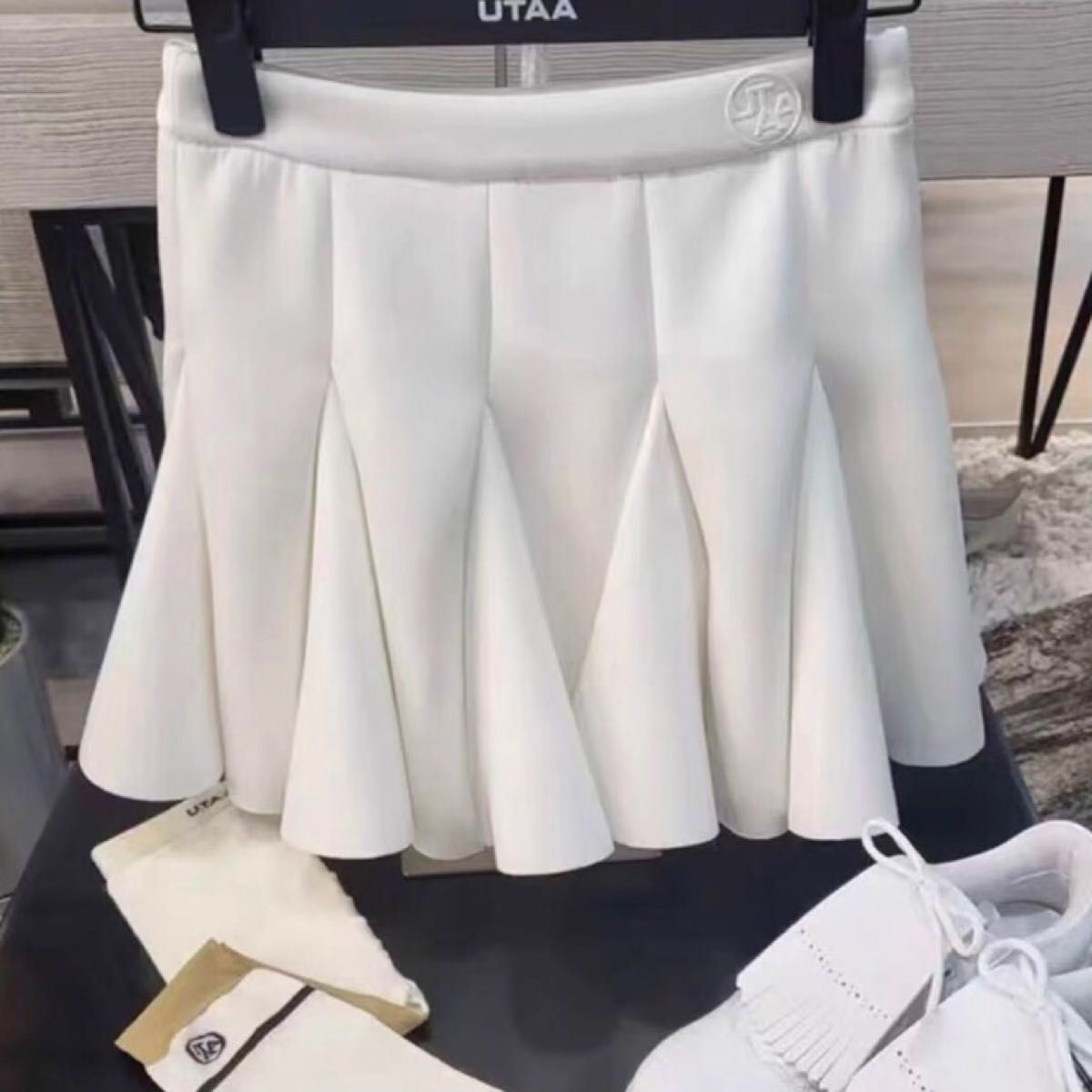即発送】ゴルフ UTAA ユタ ウェア スカート レディース（ホワイト）S 