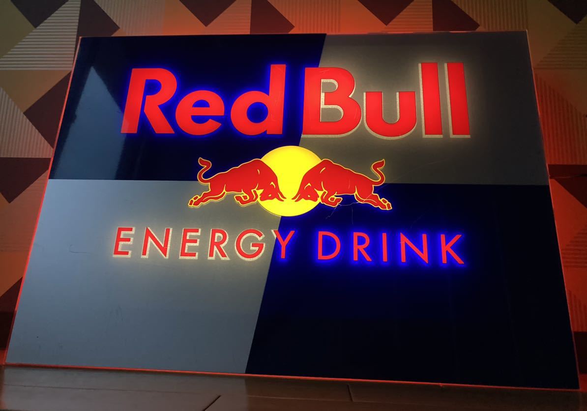 レッドブル 巨大 ビンテージ アメリカン ネオン サイン RED BULL 電飾 電光 看板 ランプ ガレージ ダイナー ライト 雑貨 インテリア 壁掛け_画像2