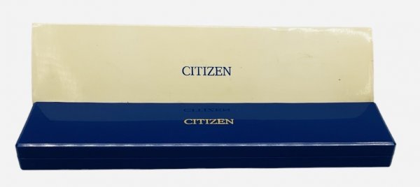 未使用に近い！ シチズンクオーツ CITIZEN ムーン 懐中時計 男女兼用 取扱説明書 ケース入り　_画像1