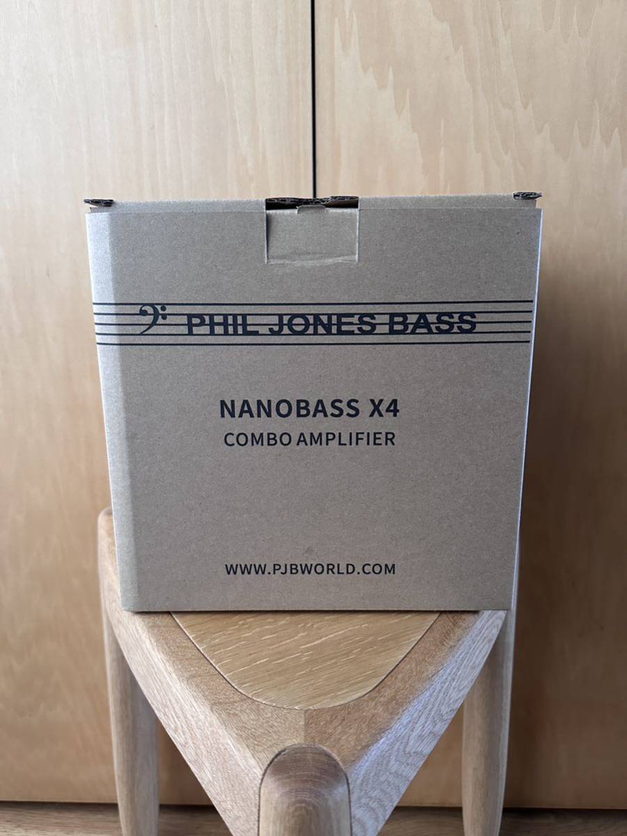 PHIL JONES BASS NANOBASS X4 White メーカー純正キャリングバッグ付き_画像5