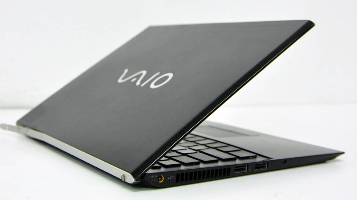 フルHD VAIO Pro 13 VJP132C11N Ultrabook ★ Core i5-5200U / メモリ4GB / SSD 128GB / カメラ / Win10Pro64._画像5