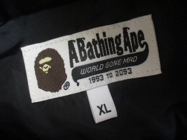 エイプ　A BATHING APE　中綿　ナイロン　ロゴ　刺繍　スノボ　ジャケット　 マウンテンパーカー 黒 XL_画像3