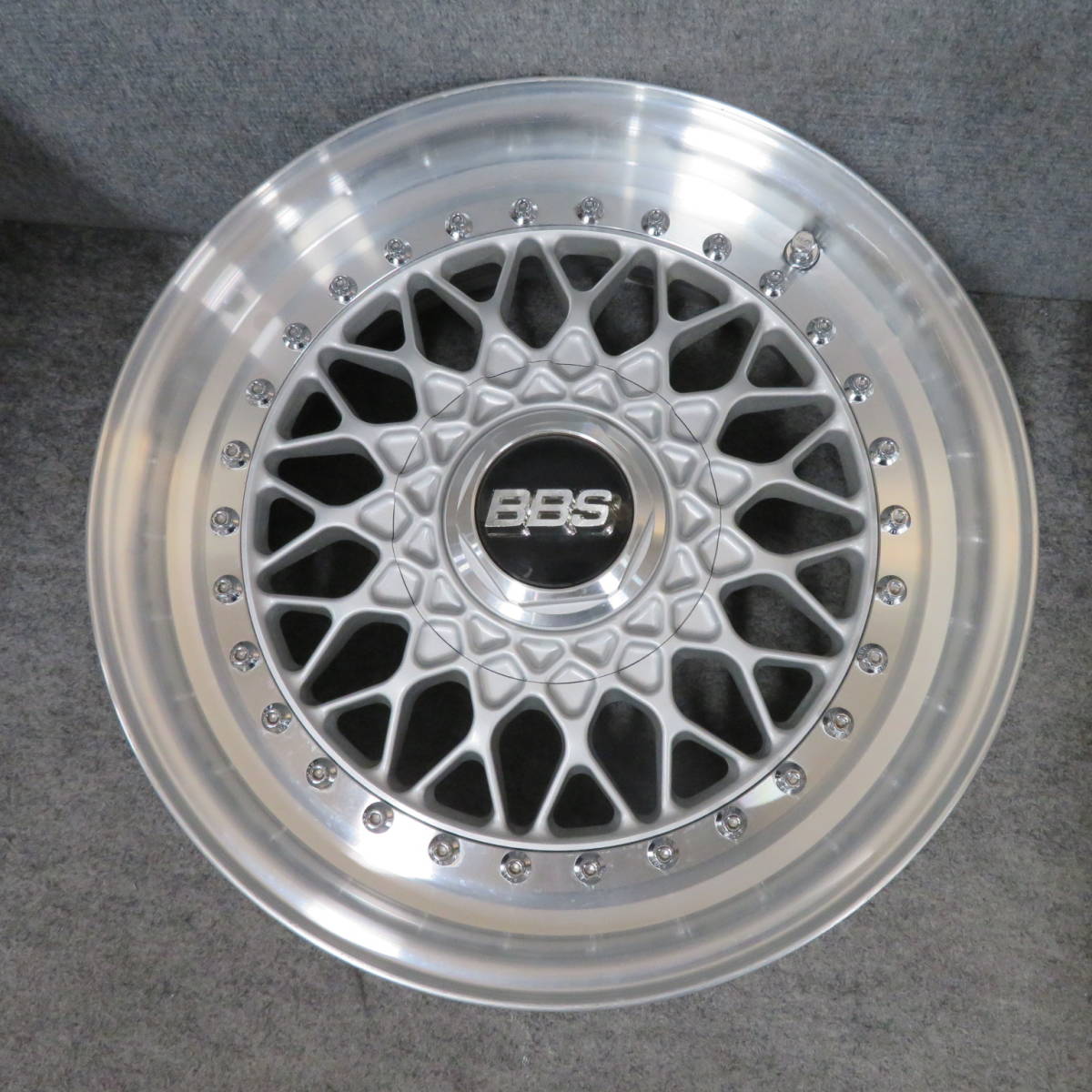 希少　軽量　BBS RS032　15×6.5Ｊ+17　4Ｈ/114.3　4本_画像2